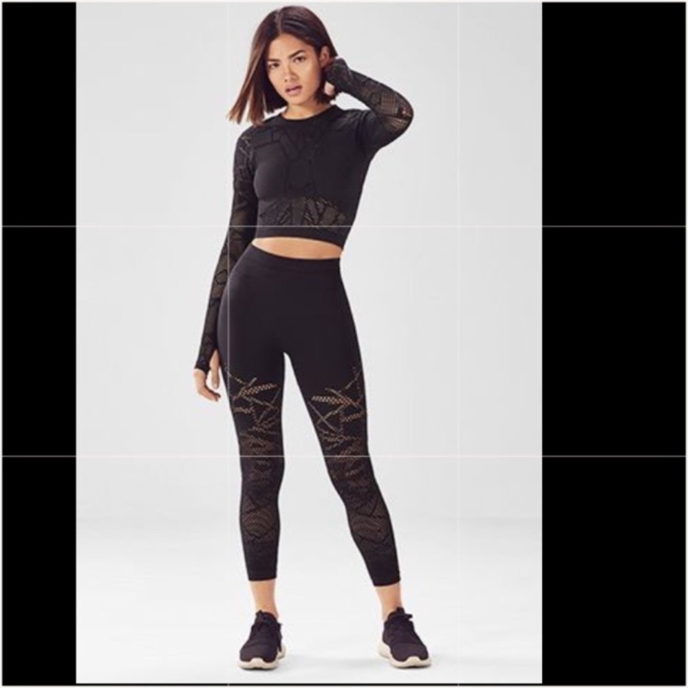 Medium Set of Demi Lovato Fabletics